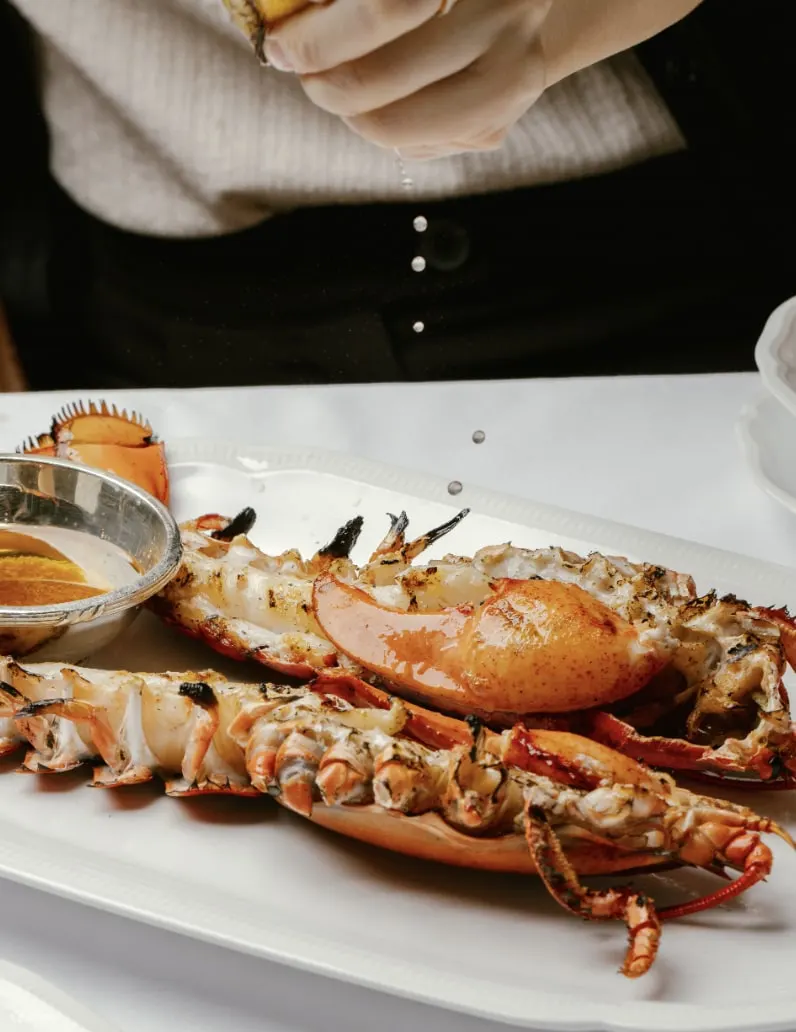 港岛香格里拉大酒店 Island Shangri-la Hong Kong | 龙虾吧餐厅 Lobster Bar and Grill |  经典英式早午餐
